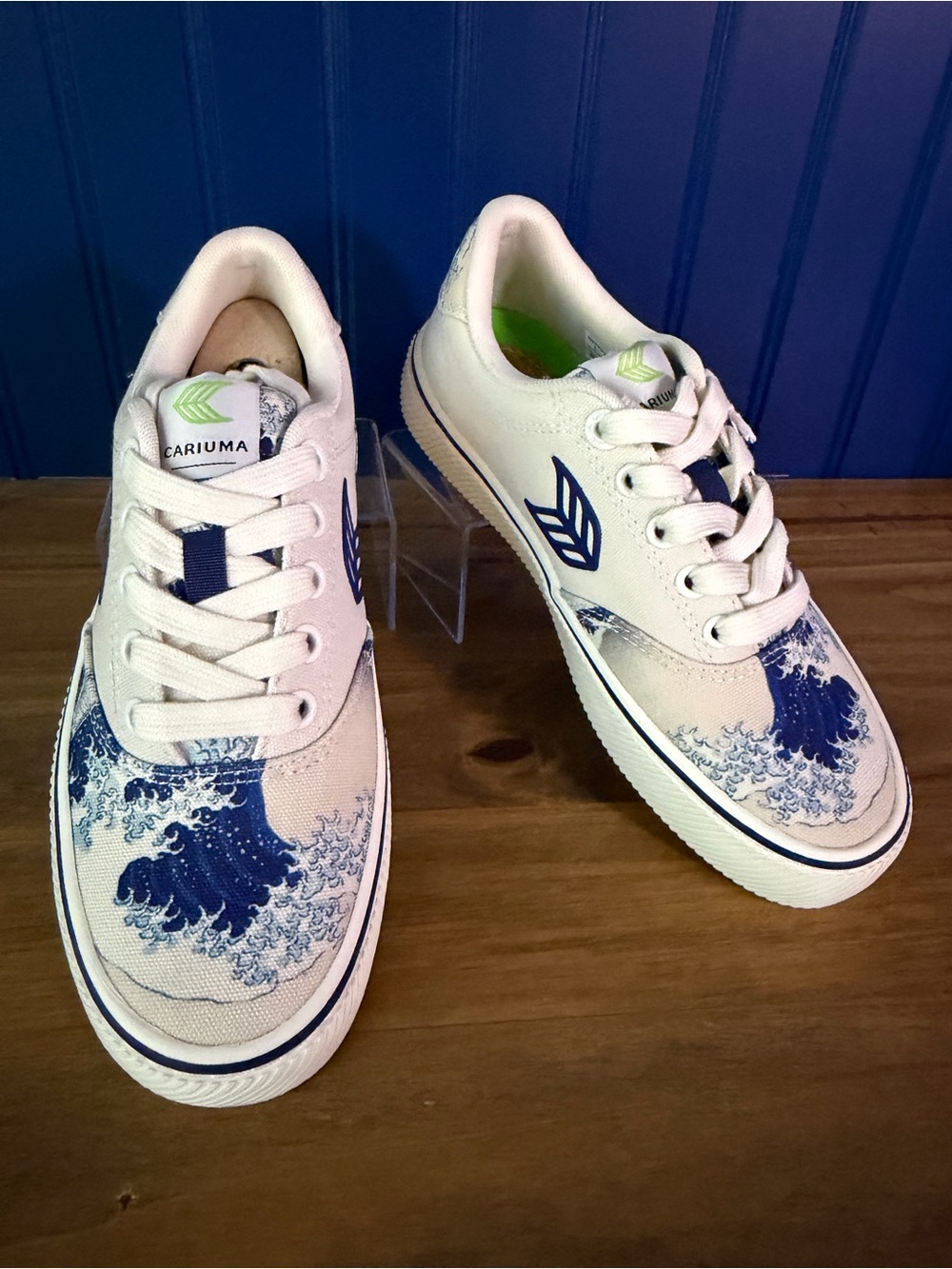 NIB Cariuma x Hokusai NAIOCA Great Wave Canvas Sneakers Women’s 5